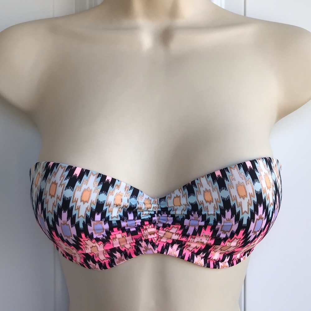 Victoria’s Secret Geo Print Bandeau Bikini Top EUC